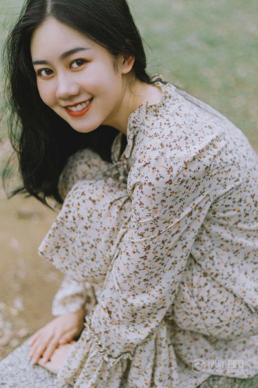 三吉彩花